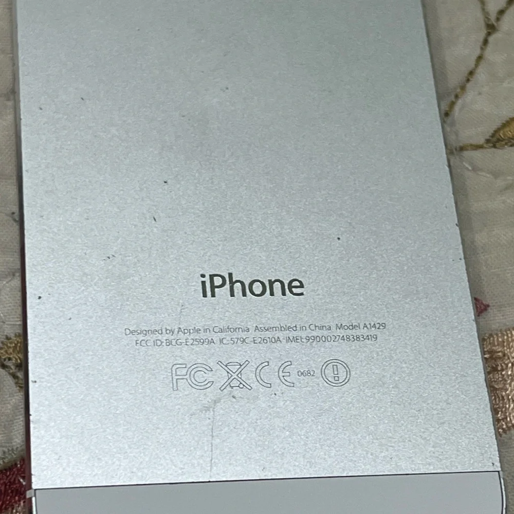 iPhone 5 Silver For Parts No Power